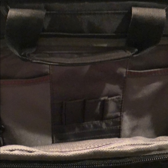 Dell laptop briefcase. - Picture 4 of 8